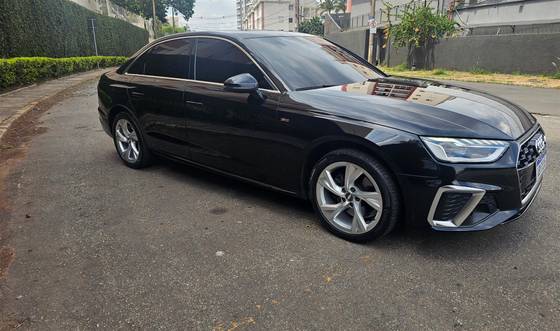 AUDI A4 2.0 TFSI GASOLINA PRESTIGE PLUS S TRONIC AUDI A4 2.0 TFSI GASOLINA PRESTIGE PLUS S TRONIC